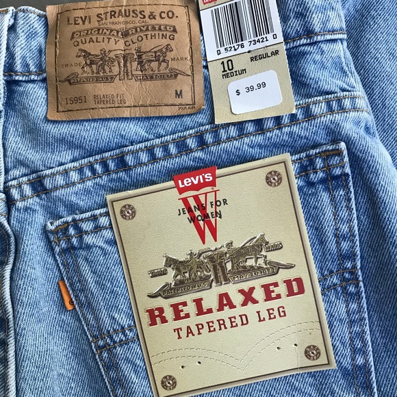 SOLD Levi’s 951/950 80s Vintage Jeans - Picture 5 of 8